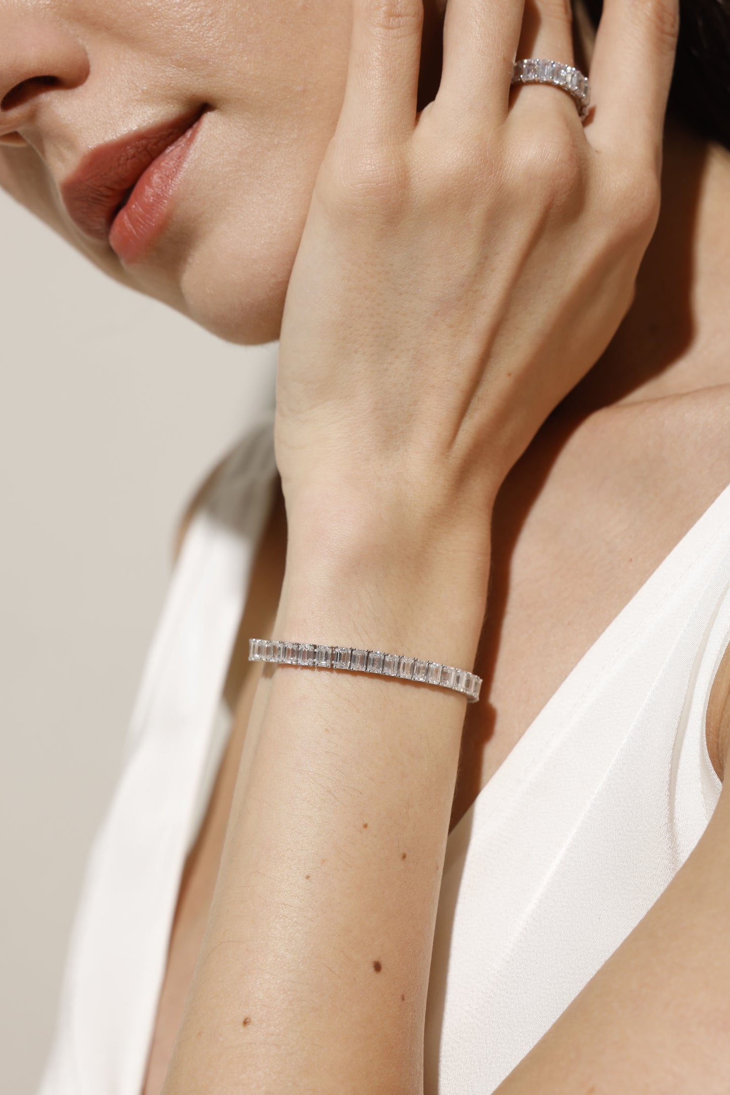 Emerald-Cut Diamonds Tennis Bracelet