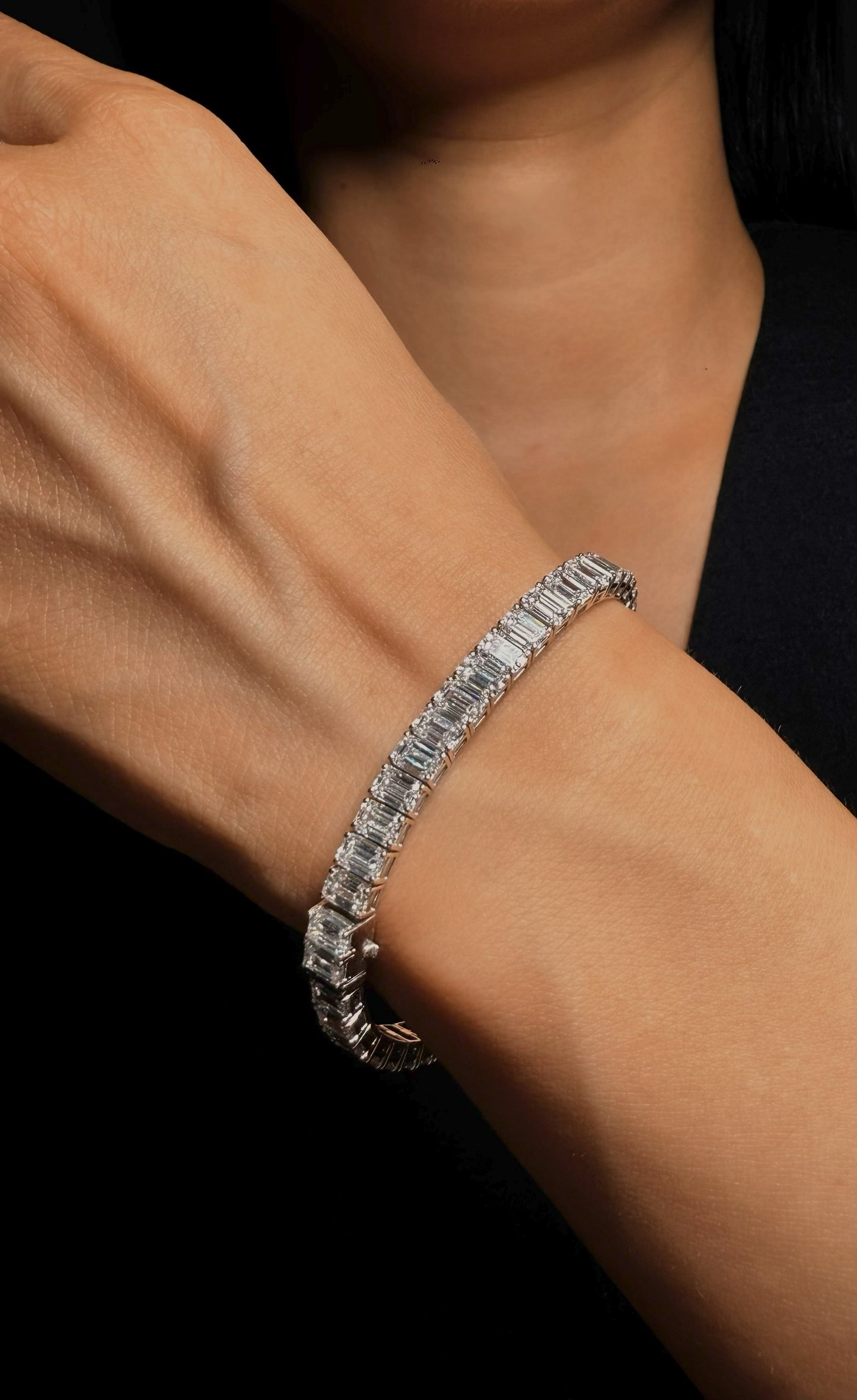 Emerald-Cut Diamonds Tennis Bracelet